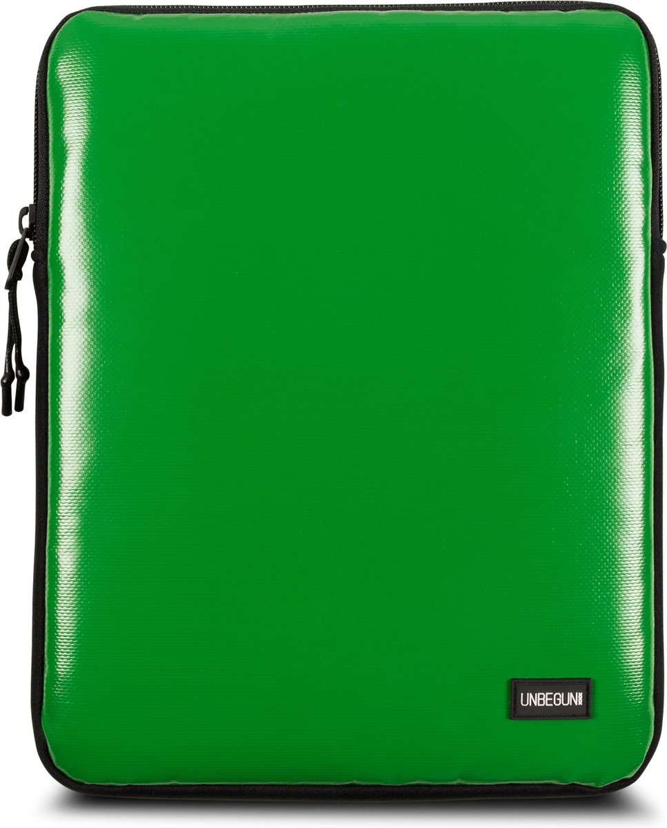 iPad Air 13 inch M4 hoes (van gerecycled materiaal) - Groene sleeve/case (2026) - Duurzame keuze