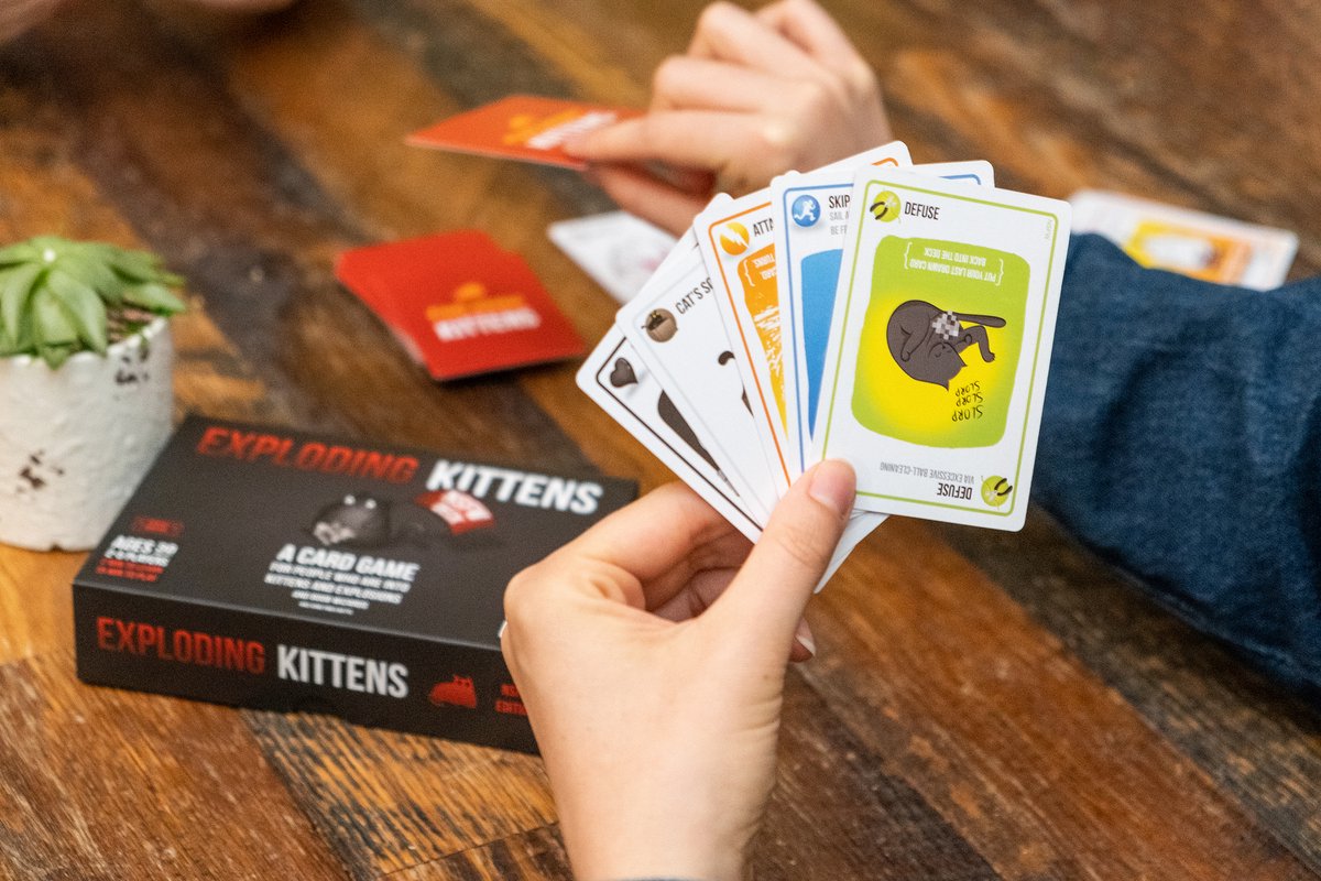 Exploding Kittens NSFW - Kaartspel voor Volwassenen - Partyspel — afbeelding 6