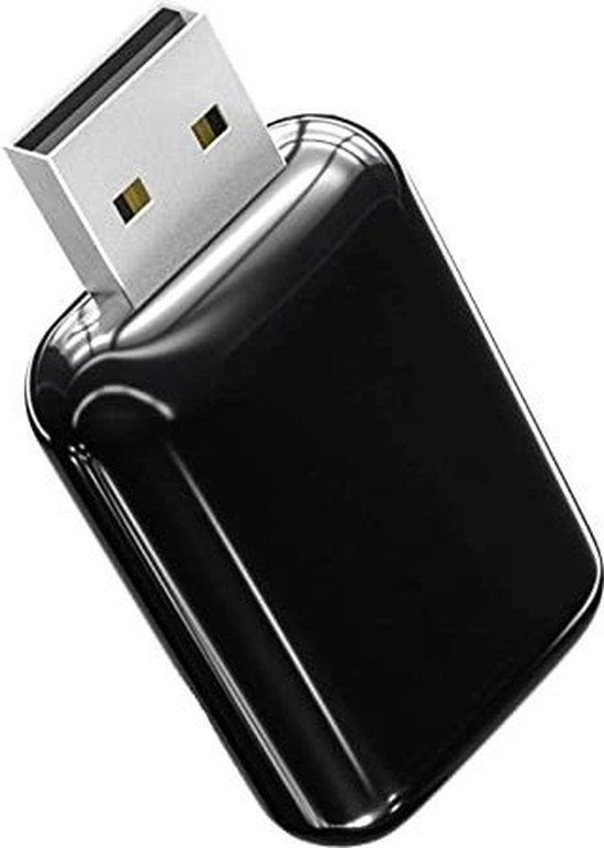 Glanzende zwarte USB-adapter met zilverkleurige USB-stekker.