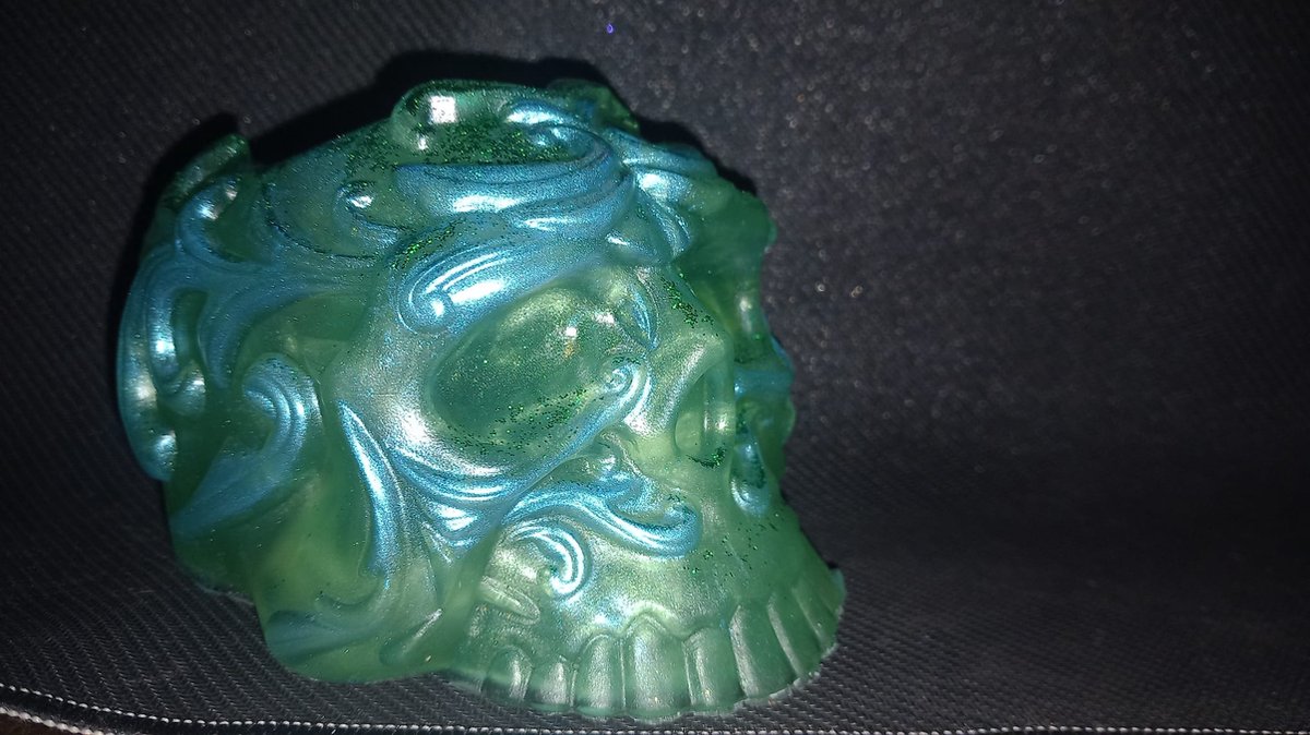 starwolf, theelichthouder, skull met symbolen, groen/blauw