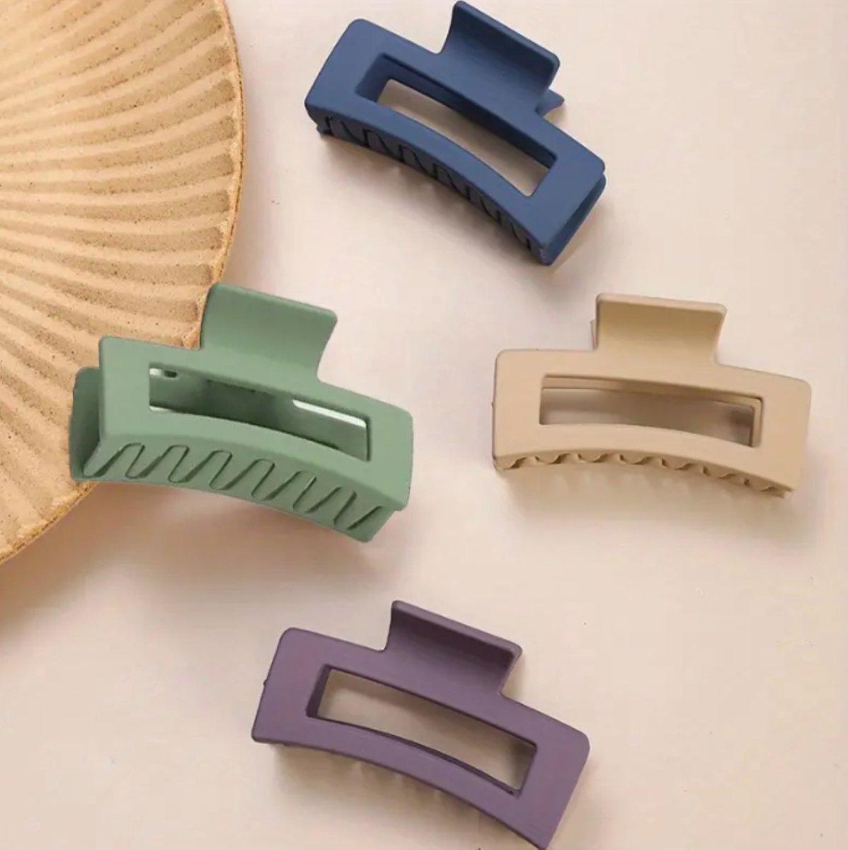 Oasins Haarklemmen - Haarclips - 4 Stuks - Haarklem - Haarklemmen Dames - Bananenklem - Haarspeld - Haarklauw - Haarklem Groot - Haarclip Groot - Haarspelden Dames - Voor Vrouwen - Groen - Blauw - Beige - Paars
