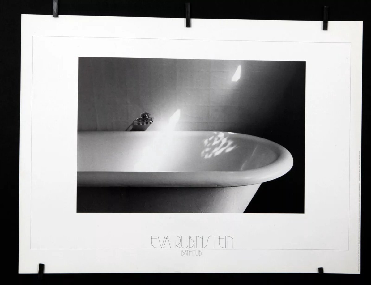 Catch Projecten Poster - Bathtub - Eva Rubinstein - Zwart/Wit - Jaren 80 - 45x60 cm Multicolor