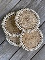 Onderzetter Schelpen decoratie - Rotan - Bamboe - Kauri schelpen Bohemien - Set van 3