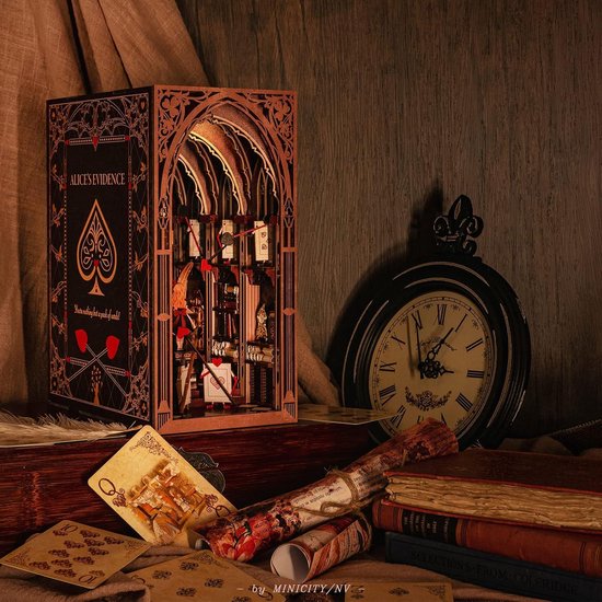 Coin livre, maison miniature, avec meubles et lumières LED, serre