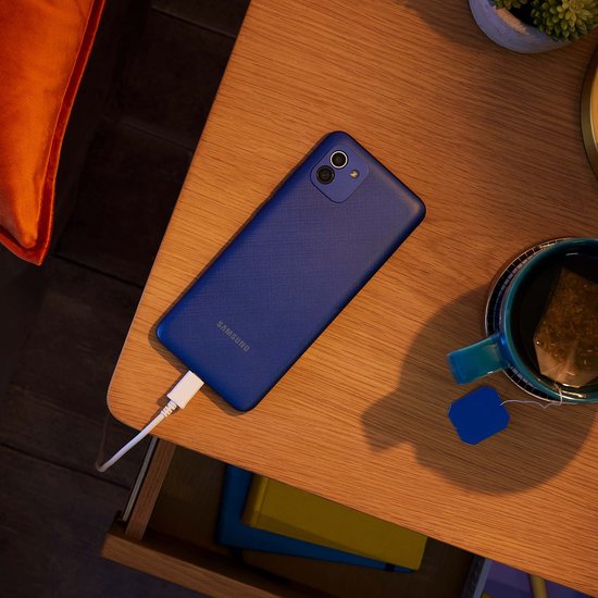 Samsung Galaxy A03 (2022) - 64 GB - Blauw
