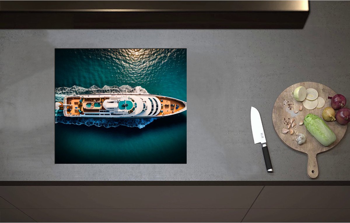 Inductieplaat Beschermer - Bovenaanzicht van Varend Cruiseschip - 57x50 cm - 2 mm Dik - Inductie Beschermer - Bescherming Inductiekookplaat - Kookplaat Beschermer van Wit Vinyl