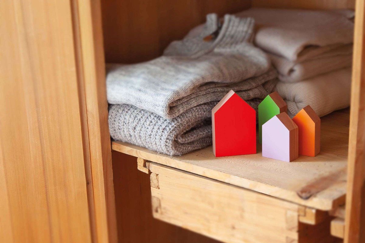 Remember - Kledingbeschermer Huis Amber Set van 4 Stuks - Cedarhout - Multicolor -