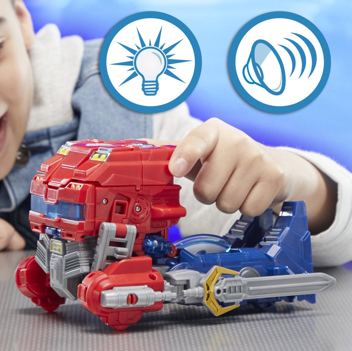 Figura De Acción One Power Flip Optimus Prime  Orion Pax  Transformers One Hasbro