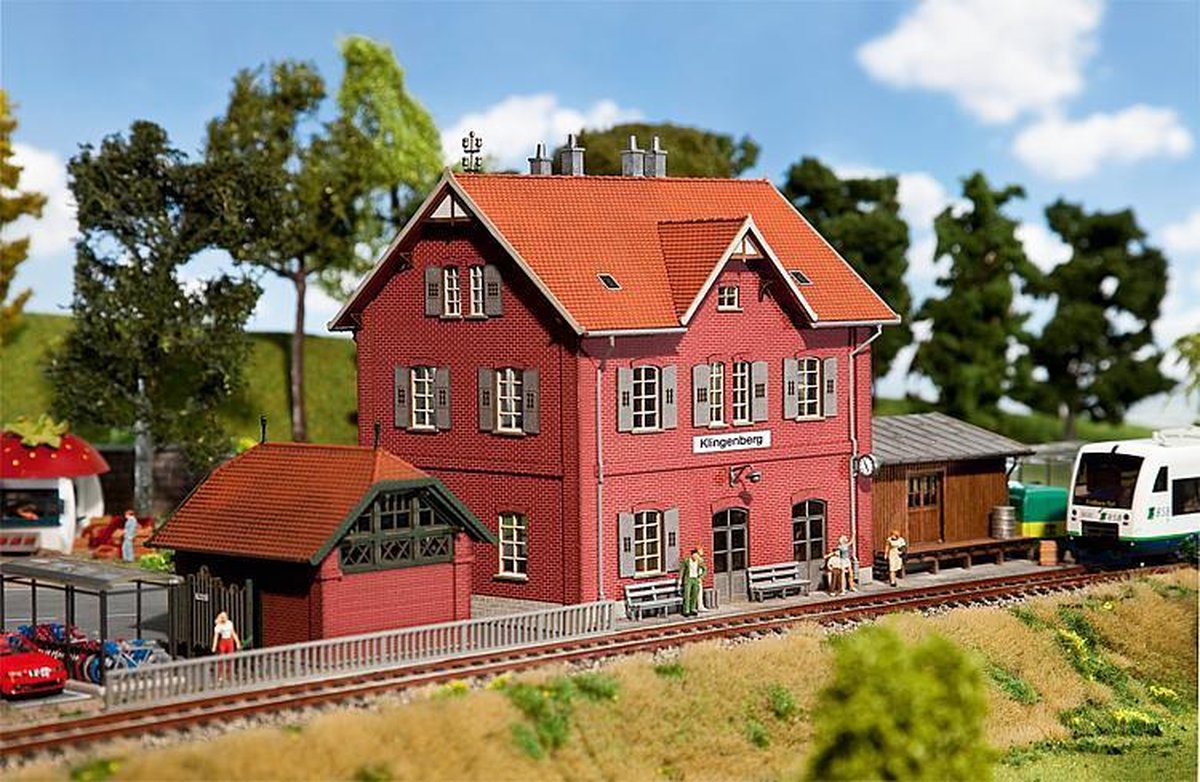 Maquette Station-service avec station de lavage, Epoque 3 - francis