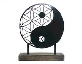 Decoratie yin-yang- metaal gepoedercoat - mat zwart - 35cm doorsnede - sokkel hout