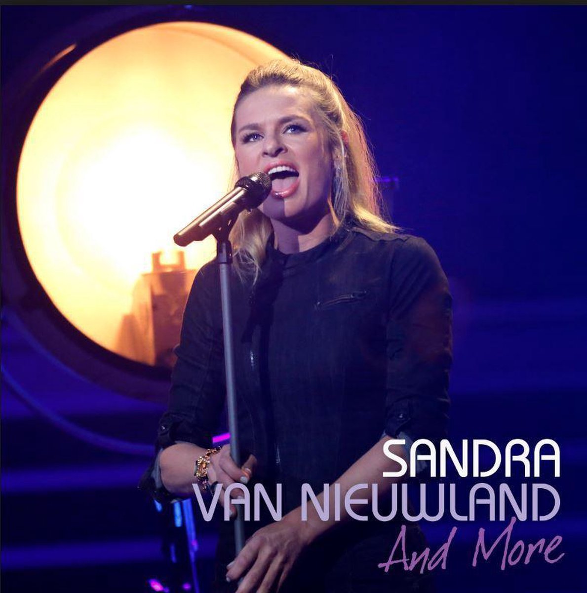 Nieuwlandsandra Van - And More