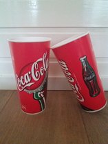Coca-Cola kartonnen beker. inhoud: 0,5 L. Doos á 1000 stuks.