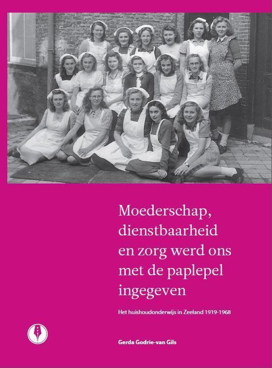 Cover van het boek 'Moederschap, dienstbaarheid en zorg werd ons met de paplepel ingegeven'
