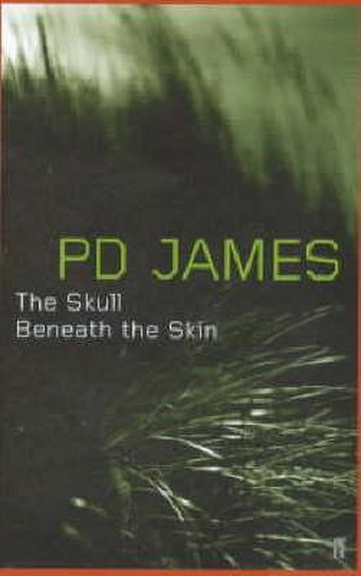 Boek 'The Skull Beneath the Skin' van PD James, met groen gras op de voorgrond en wazige achtergrond.