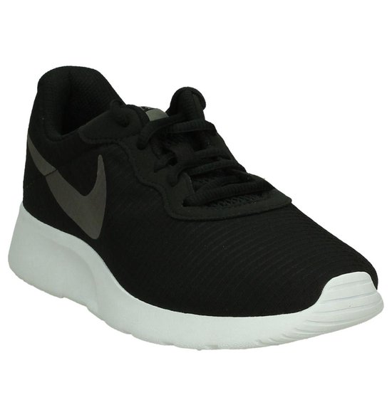 nike tanjun 41