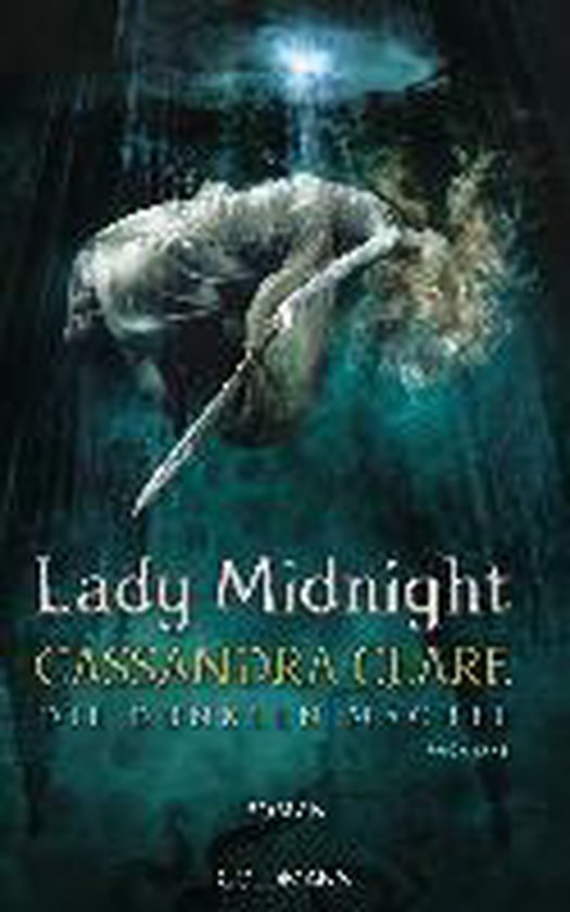 Couverture du livre Lady Midnight de Cassandra Clare, avec une femme dans l'eau.