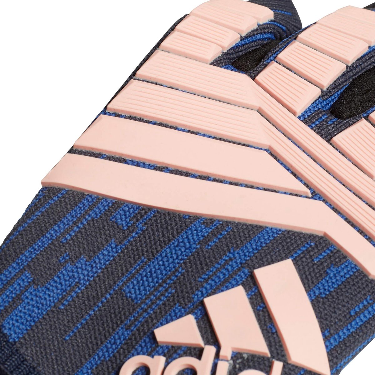 Adidas predator top pro cold mode