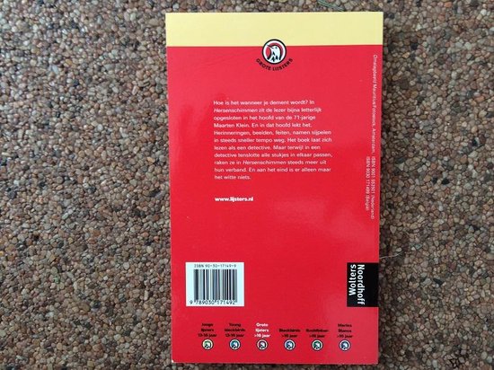 Achterkant van het boek "Hersenschimmen" met rode achtergrond. Bevat ISBN en blurb.