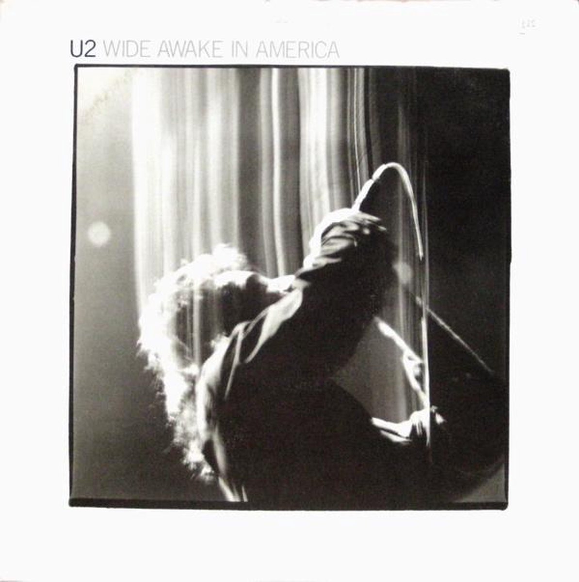 U2 - Wide awake in america