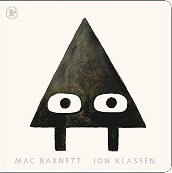 Een zwarte driehoek met grote witte ogen en twee kleine zwarte benen. De titel 'Triangle' en de namen van de auteurs Mac Barnett en Jon Klassen staan onderaan.