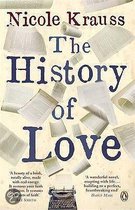 Boekomslag van The History of Love van Nicole Krauss met zwevende pagina's en een typemachine onderaan.