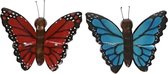 2x Houten magneten vlinders rood en blauw