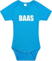 Baas tekst baby rompertje blauw jongens - Kraamcadeau - Babykleding 56 (1-2 maanden)