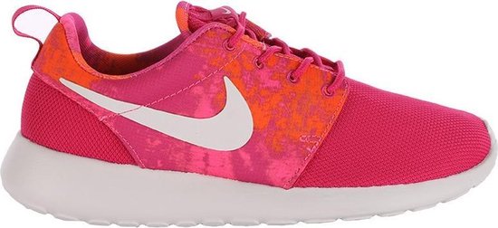 Gehuurd Bekwaam viel Nike Sneakers Roshe One Dames Roze Maat 36,5 | bol.com