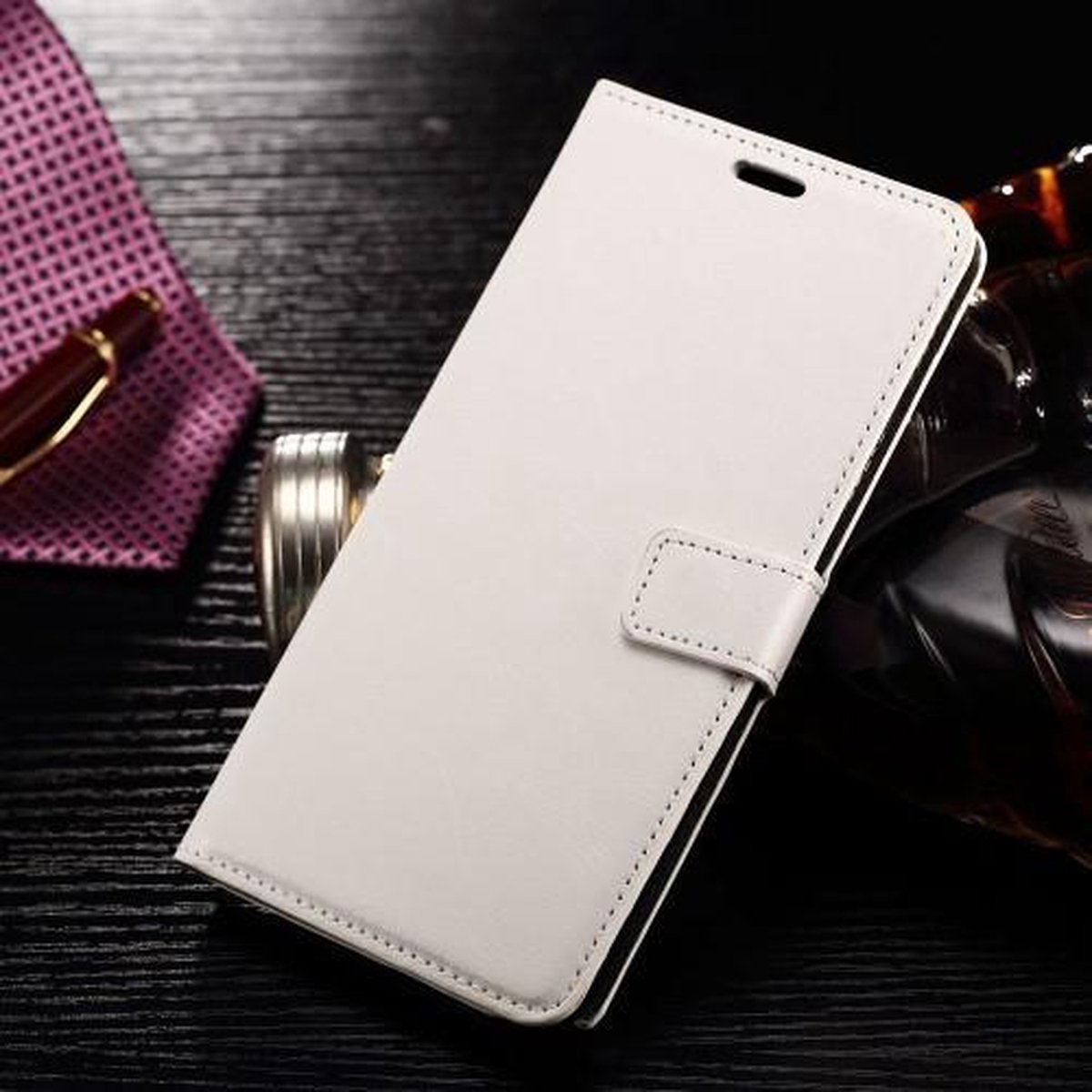 Cyclone wit wallet case hoesje Geschikt voor: iPhone 7 Plus