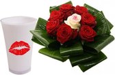 Liefde boeket rode rozen in luxe vaas met opdruk lips