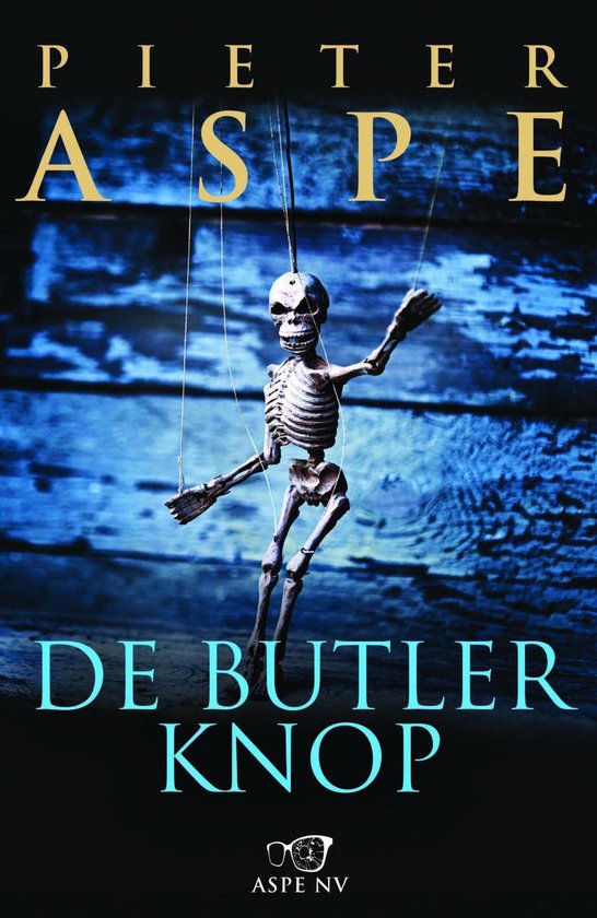 Boekomslag 'De Butlerknop' van Pieter Aspe met een skelet-marionet tegen een blauwe houten achtergrond.
