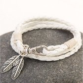 Witte heren armband met veer