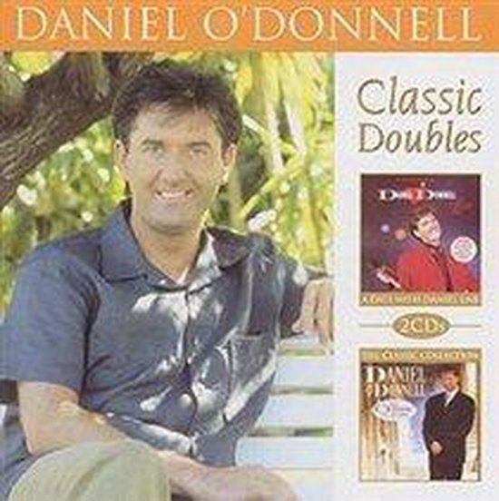 Daniel O'Donnell op de voorkant van de 'Classic Doubles' CD met twee miniaturen van albumhoezen.