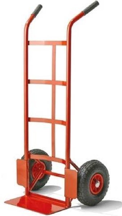 Een rode steekwagen met twee wielen en zwarte handvatten.