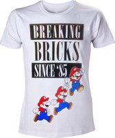 Nintendo - T-shirt Wit - Breaking Bricks Mario's - S