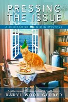 A Cookbook Nook Mystery 6 - Pressing the Issue