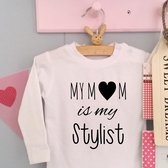 Baby Rompertje met tekst | My mom is my stylist | Lange mouw | wit zwart | maat 50/56 | verjaardag vrouw cadeau voor mama - kraamcadeau moeder – kraamgeschenk geboorte