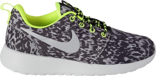 Nike Rosherun - Sneakers - Dames - Maat 38 - Grijs | bol.com