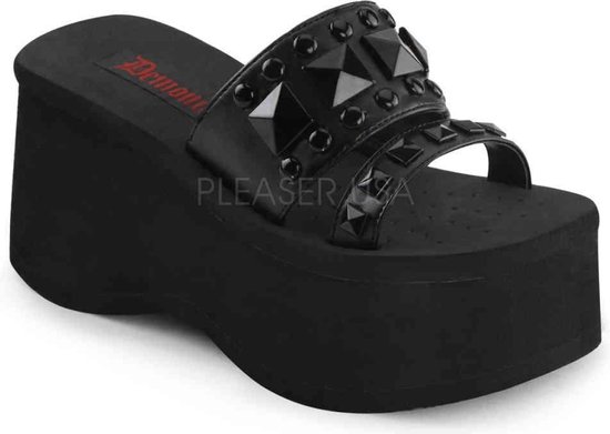 DemoniaCult - FUNN-18 Slippers - US 7 - 37 Shoes - Zwart
