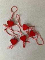 Gelukspoppetjes - gelukshartjes - 5 stuks - moederdag - valentijn - rood - hout - weggevertje - versiering
