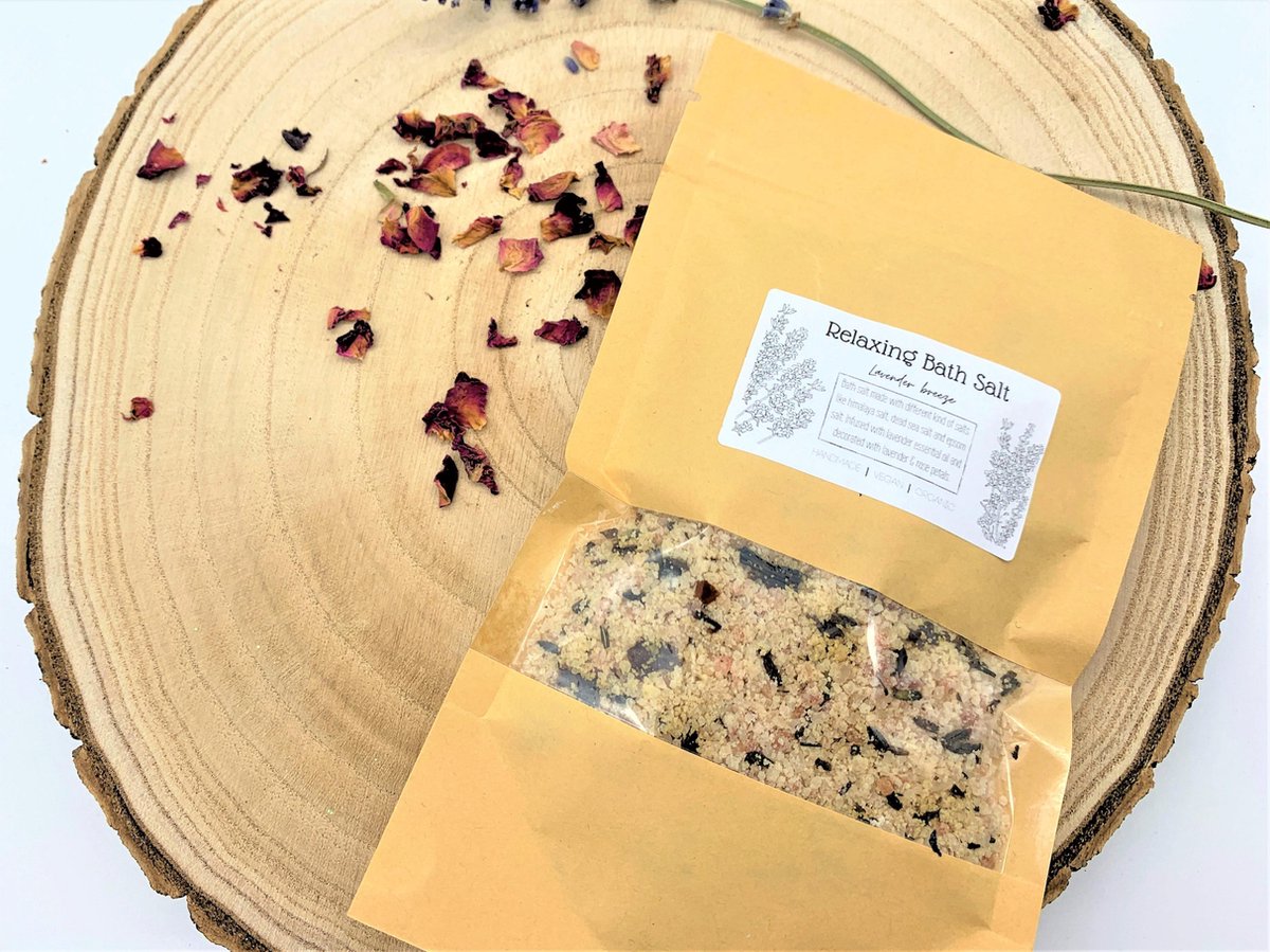 MAIA Creative Relaxing Badzout - Lavendel/Roos - Papieren zak - 200 gram