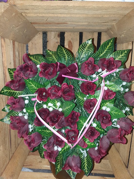 Composition florale, Coeur, Rouge foncé, 40cm, avec LED, Fleurs artificielles en soie, lestées.