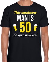 Verjaardag cadeau t-shirt 50 jaar - this handsome man is 50 give beer zwart voor heren L