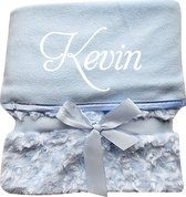 Babydeken, wiegdeken, maxi cosi dekentje kraamcadeau gepersonaliseerd met naam blauw