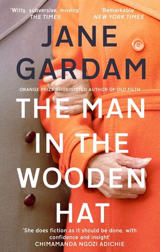 Boekhoes van Jane Gardam, 'The Man in the Wooden Hat', met citaten van The Times en The New York Times.