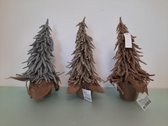 Drie decoratieve kerstbomen, Goud zilver en brons