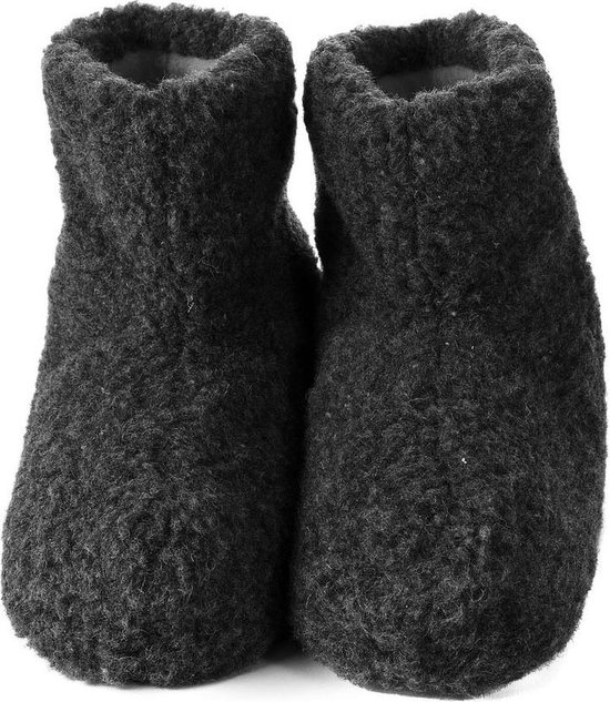 Texelse wollen sloffen zwart leren onderzool. 41 / 42