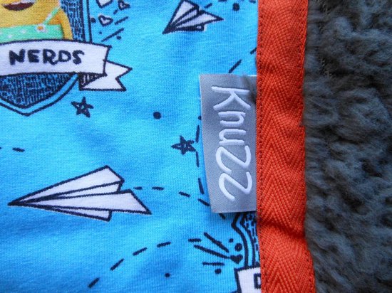 Handgemaakt kinderplaid of kinderdeken blauw I love nerds 150 x 150 cm - Knuzz.com