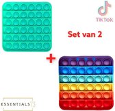 ESSENTIALS73 POP IT Fidget Toy Set van 2: Regenboog Vierkant + Groene Vierkant - Rainbow - TikTok