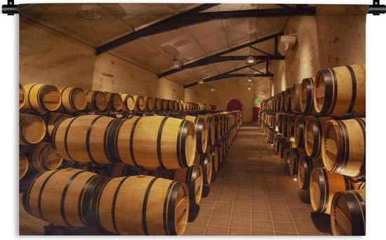 Cave à vin Tapisserie - Vue des tonneaux de vin dans une cave à vin près du Bordeaux Français Tapisserie en coton 90x60 cm - Tapisserie avec photo